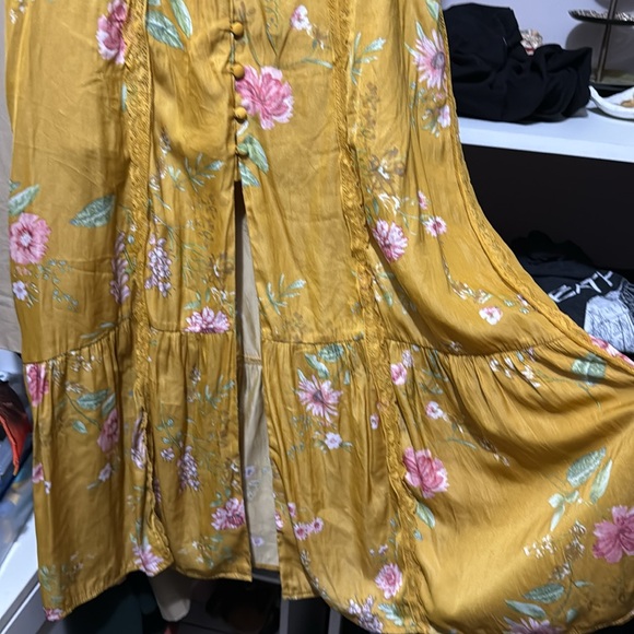 Golden Yellow Floral Wedding Guest Dress Small - Picture 13 of 16